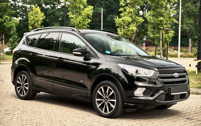 Ford Kuga cena 79900 przebieg: 199000, rok produkcji 2018 z Płock małe 781
